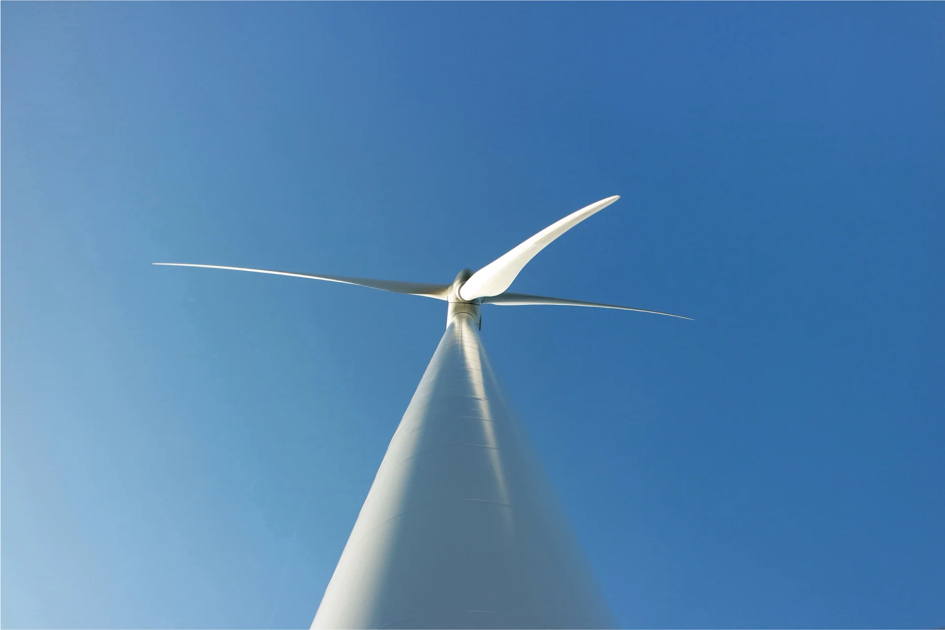 Illuminating the Future: Solar Panels and the Evolution of Clean Energy